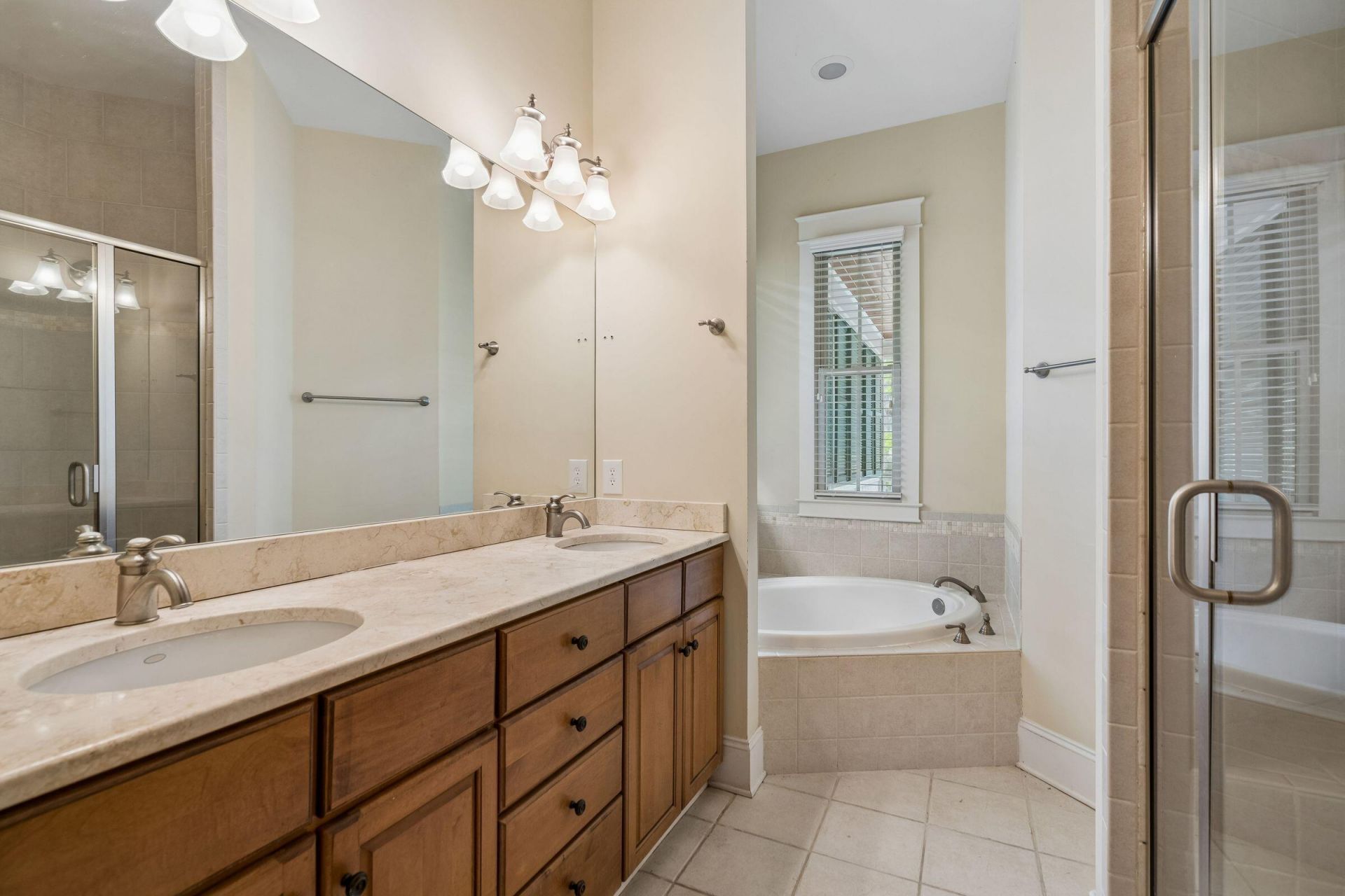 324 Shoals Drive Photo 28