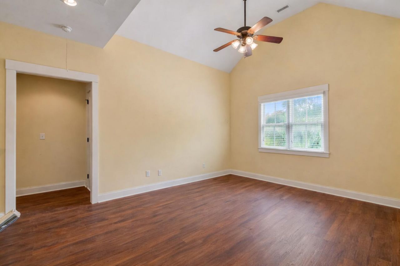 324 Shoals Drive Photo 31