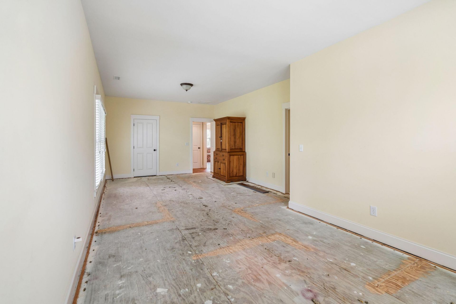 324 Shoals Drive Photo 34