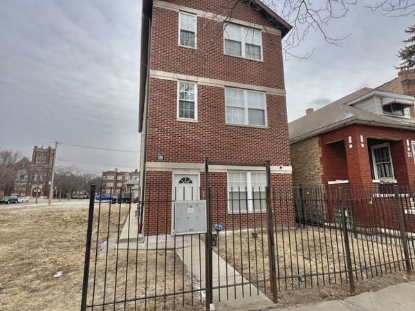 7952 S Carpenter Street , Unit 3, Chicago, IL 60620