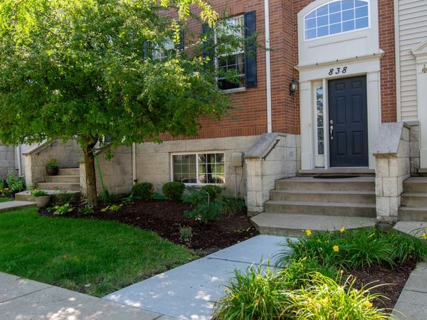838 Lewisburg Lane , Unit 838, Aurora, IL 60504