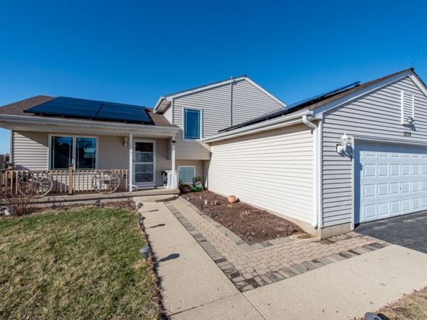 1230 Pheasant Run , Zion, IL 60099