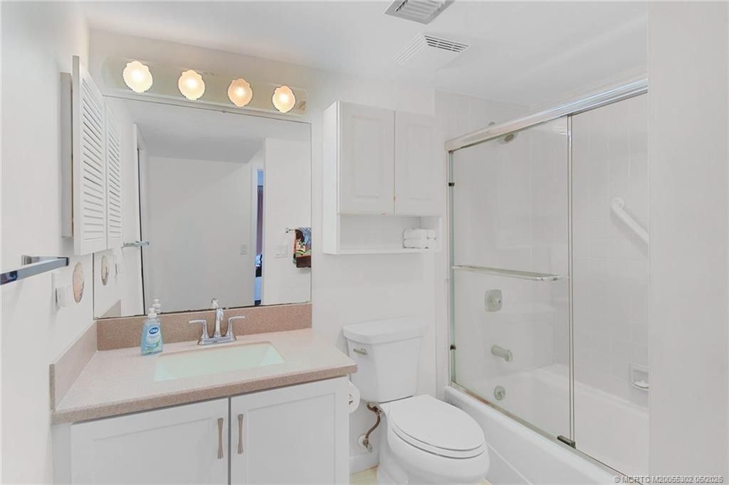 5532 NE Gulfstream Way, Stuart, FL 34996 Photo