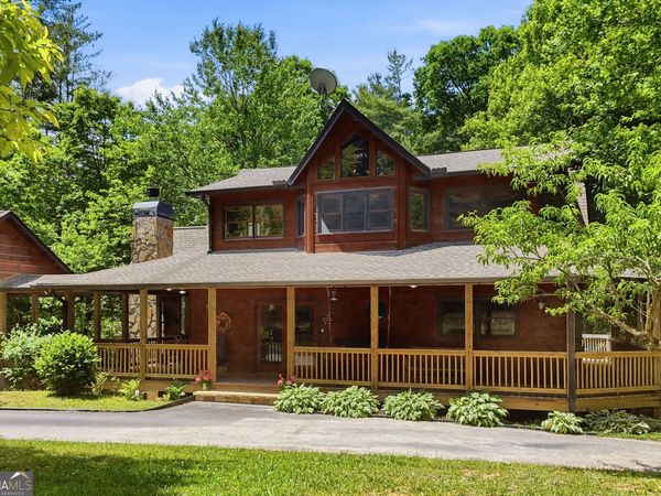 139 Deer Trail, Mineral Bluff, GA 30559