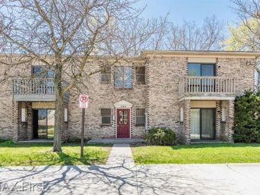 286 E. 13 MILE Road , Madison Heights, MI 48071