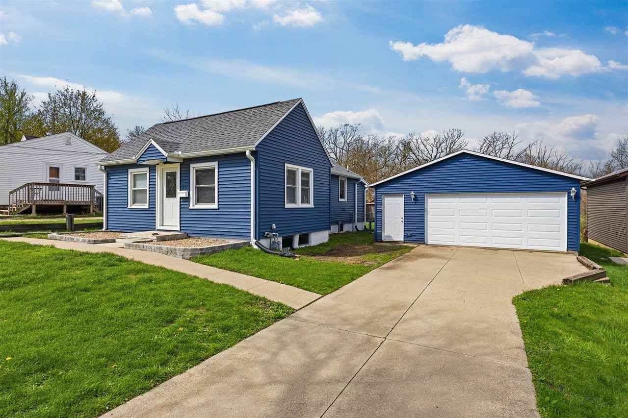 Please Call, Cedar Rapids, IA 52403