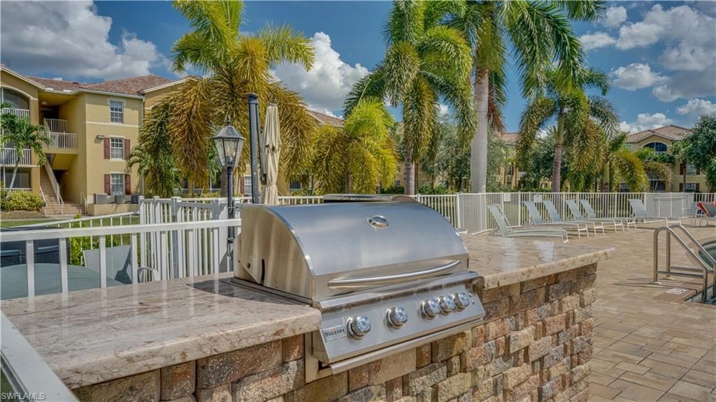4105 Residence Dr, Unit 709, Fort Myers, FL 33901 Photo