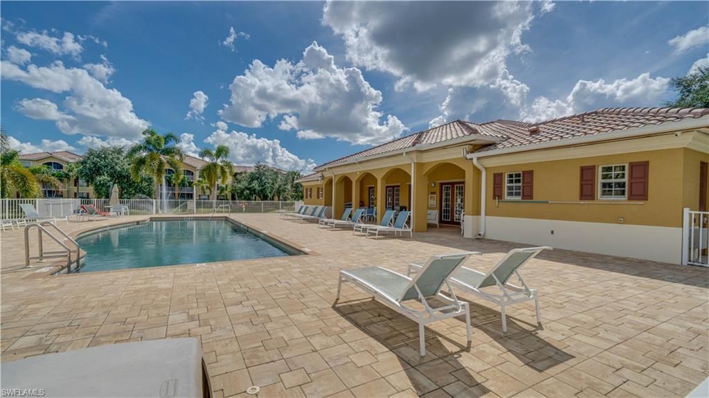 4105 Residence Dr, Unit 709, Fort Myers, FL 33901 Photo