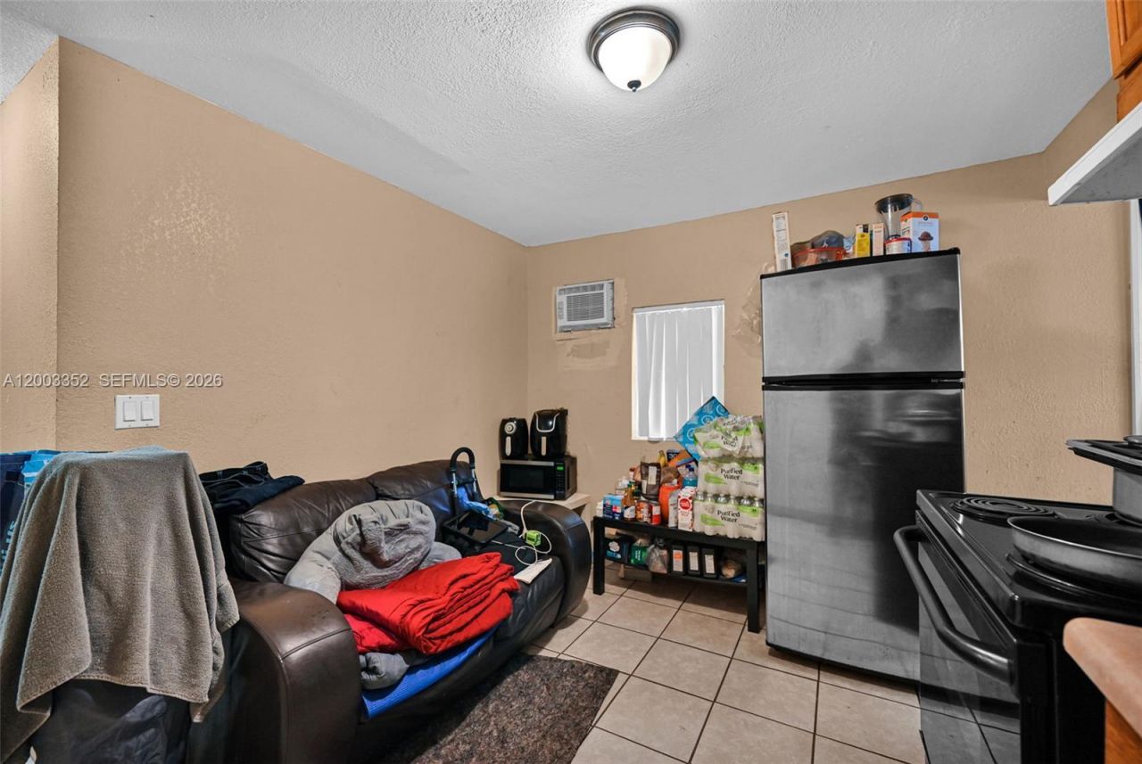 10601 SW 172nd St, Miami, FL 33157 Photo