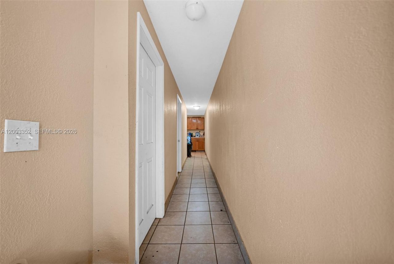 10601 SW 172nd St, Miami, FL 33157 Photo