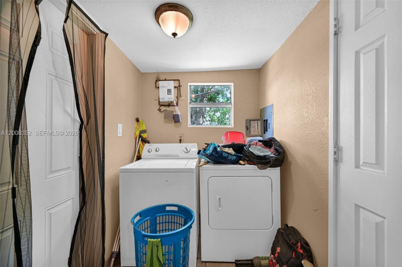 10601 SW 172nd St, Miami, FL 33157 Photo