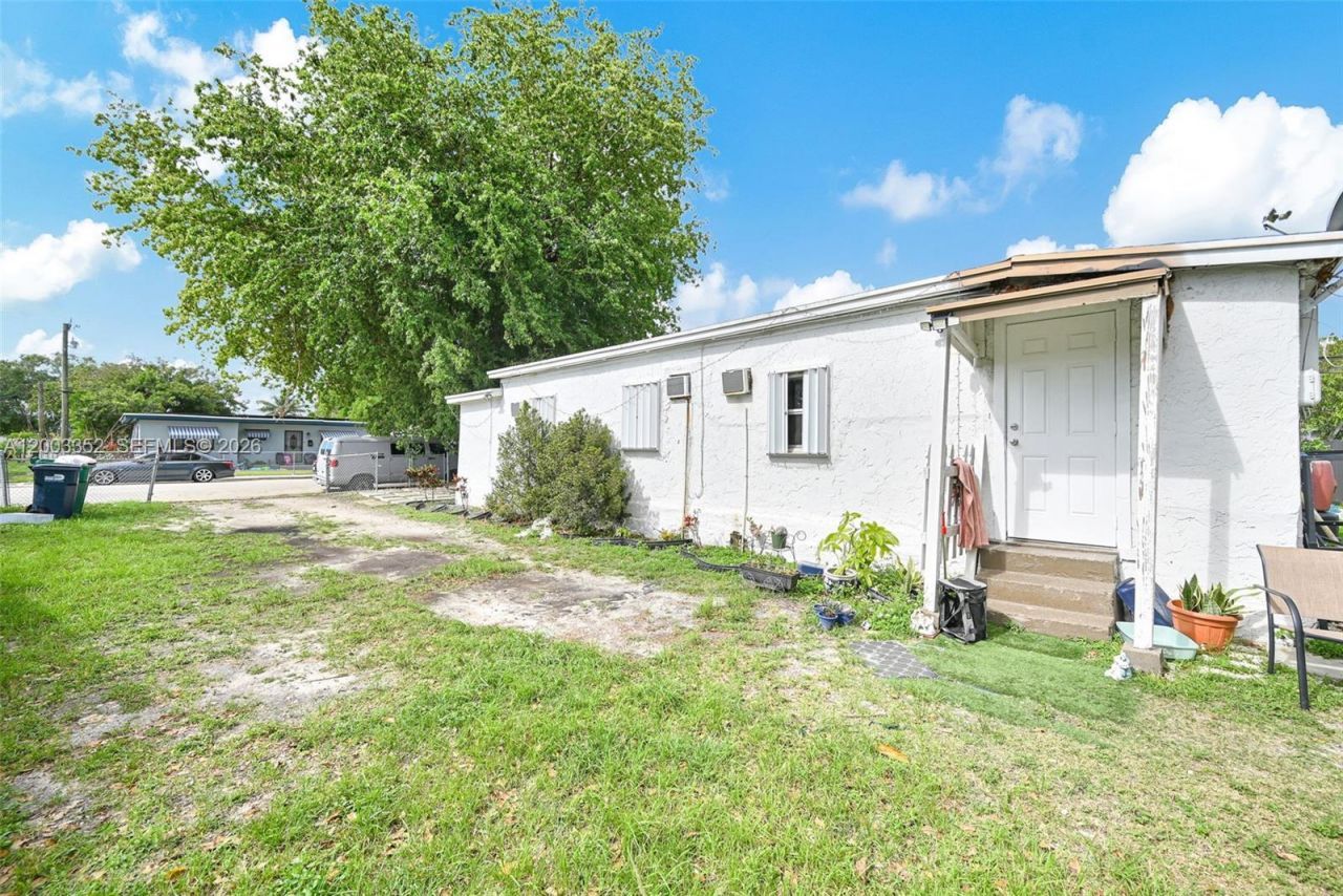 10601 SW 172nd St, Miami, FL 33157 Photo