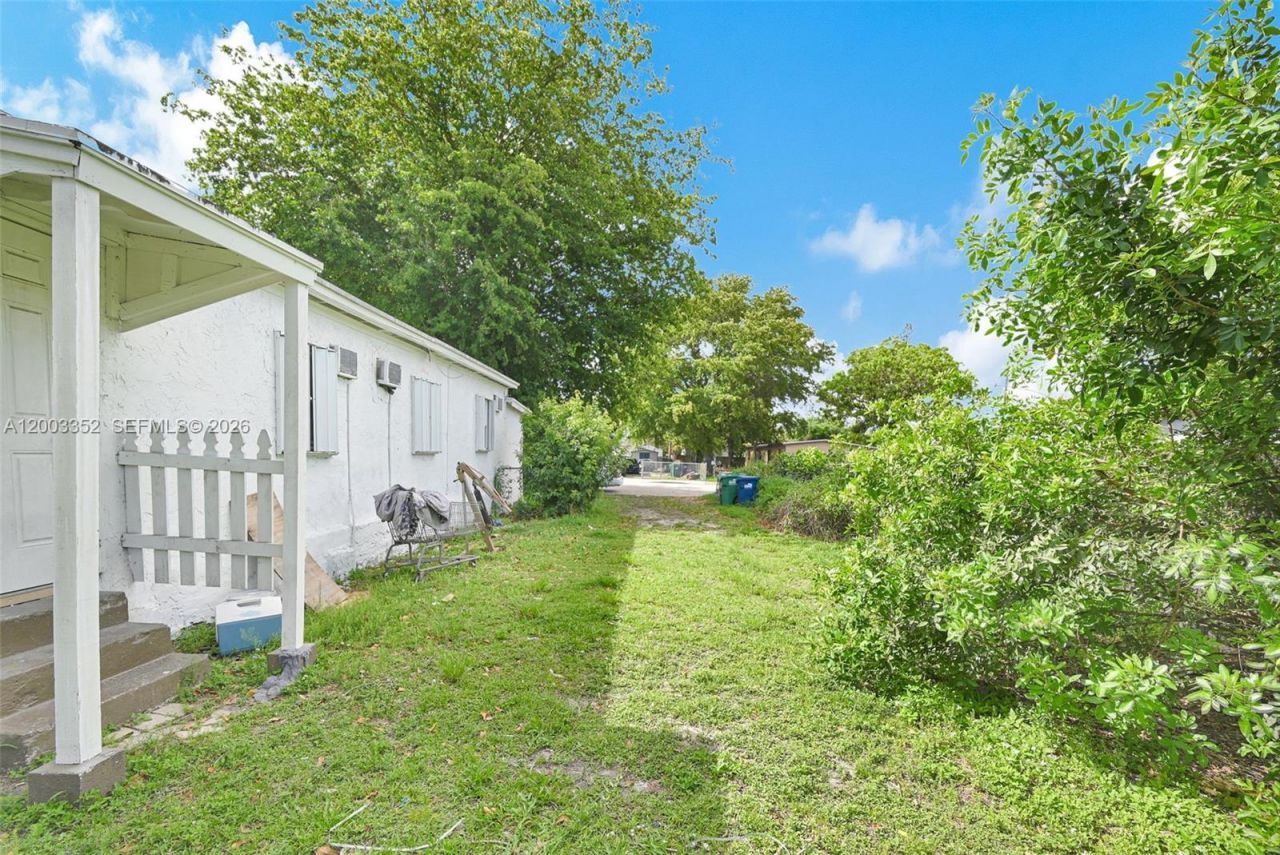 10601 SW 172nd St, Miami, FL 33157 Photo