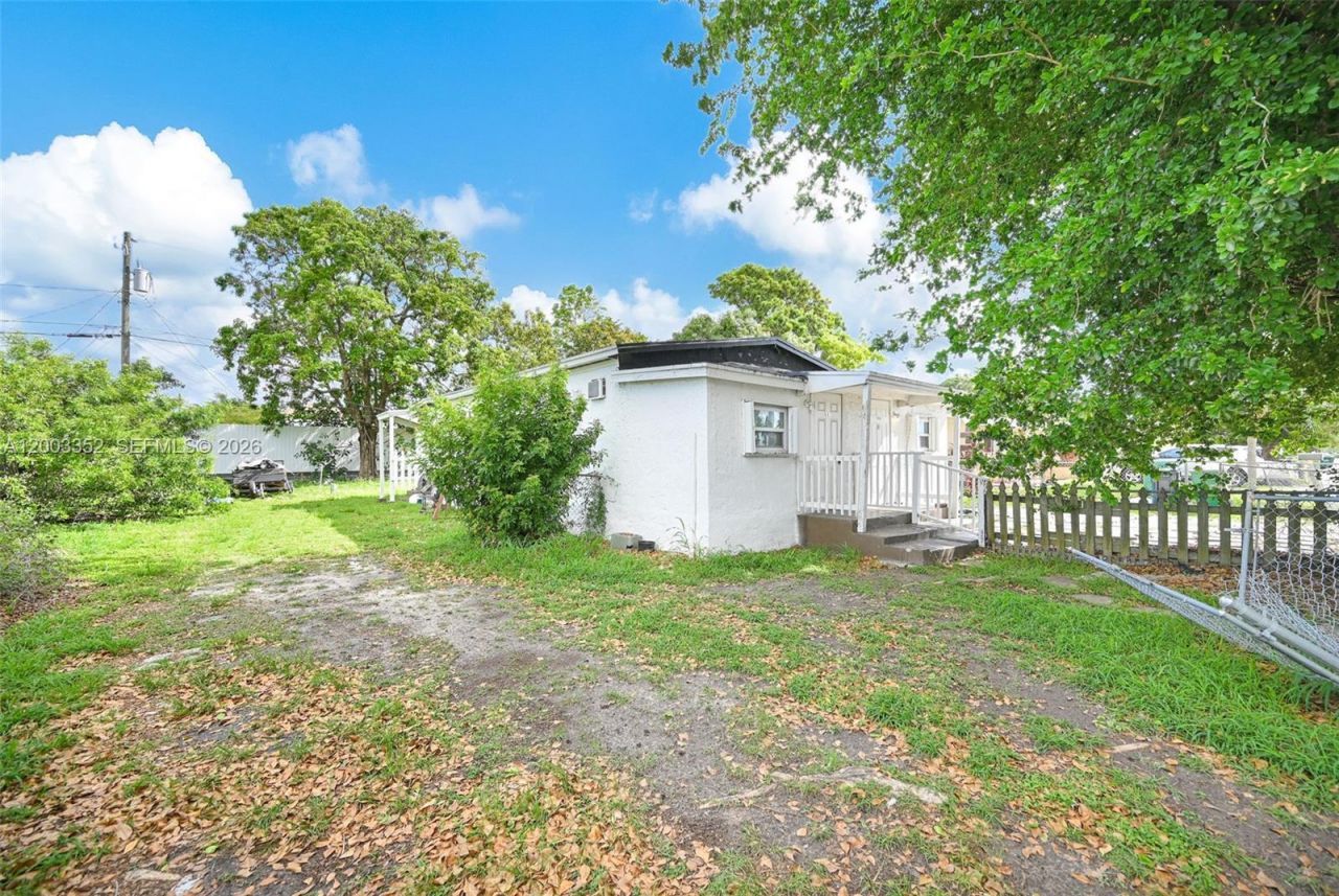 10601 SW 172nd St, Miami, FL 33157 Photo