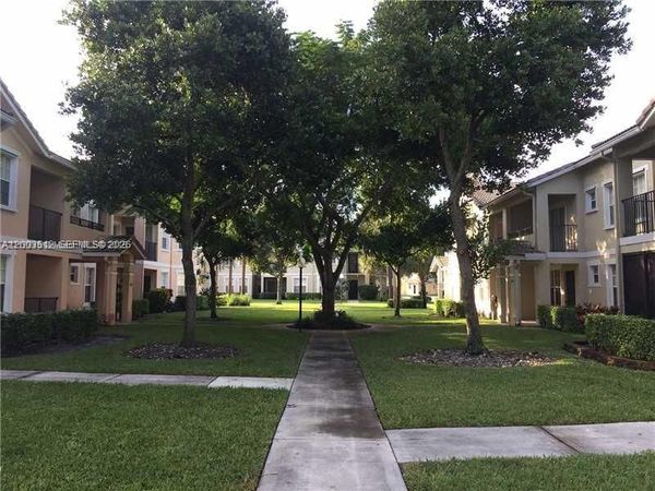 Unit 1109, North Lauderdale, FL 33068