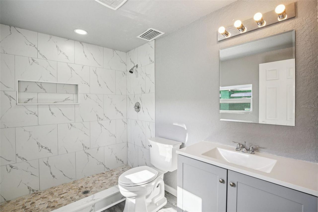1911 22nd Avenue S, Saint Petersburg, FL 33712 Photo