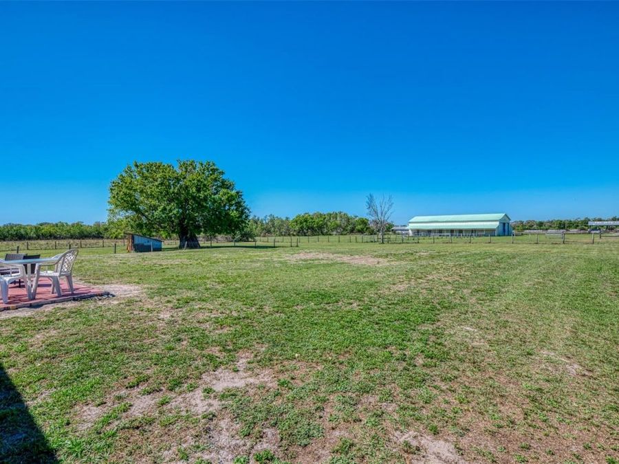 Property Image 40