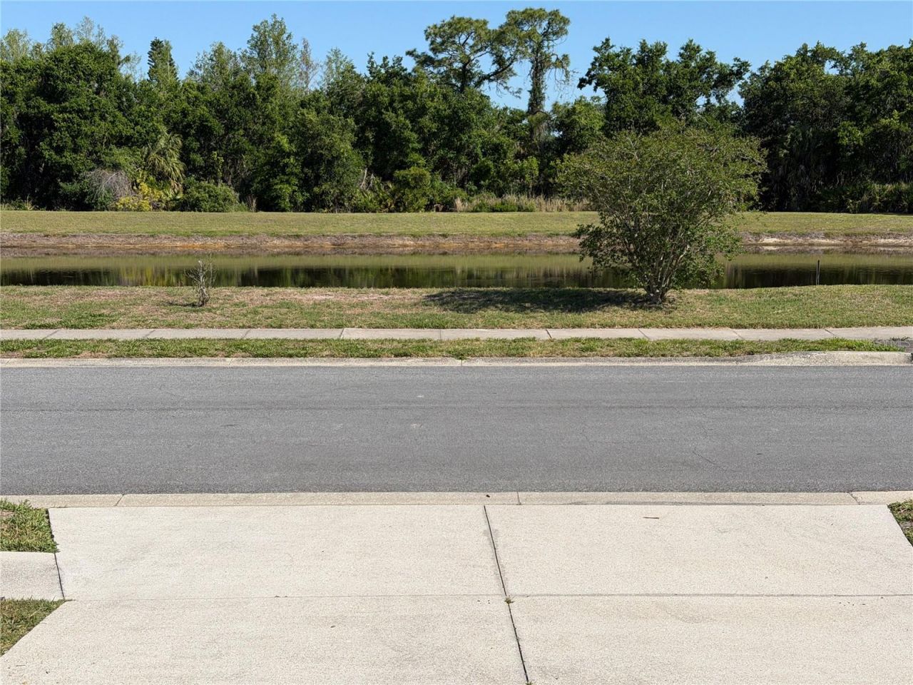 7224 49th Avenue E, Bradenton, FL 34203 Photo