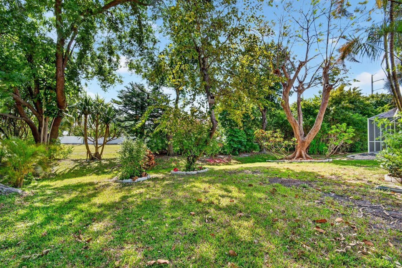 4913 72nd Court E, Bradenton, FL 34203 Photo