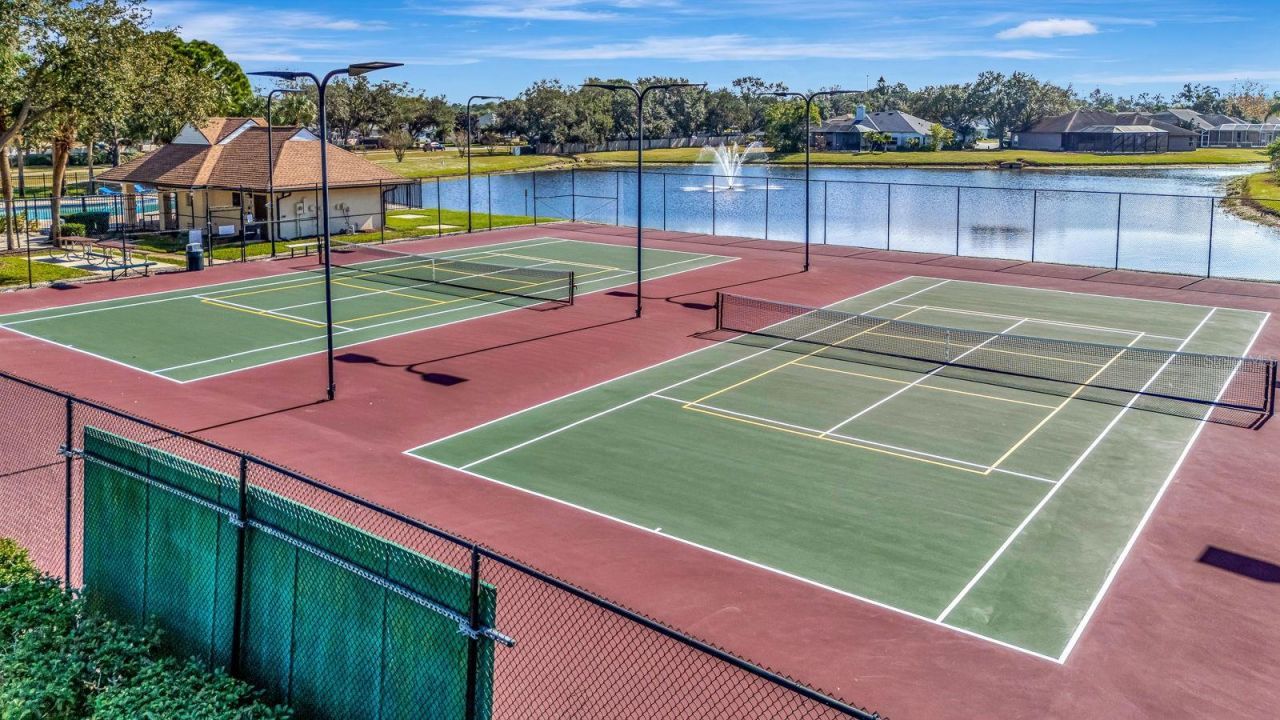 4913 72nd Court E, Bradenton, FL 34203 Photo