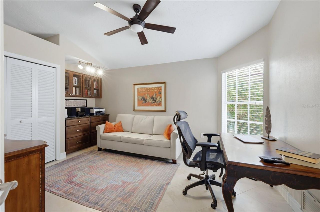 4068 Lyndhurst Court , Sarasota, FL 34235 Photo