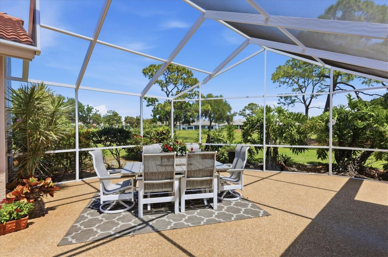 4068 Lyndhurst Court , Sarasota, FL 34235 Photo