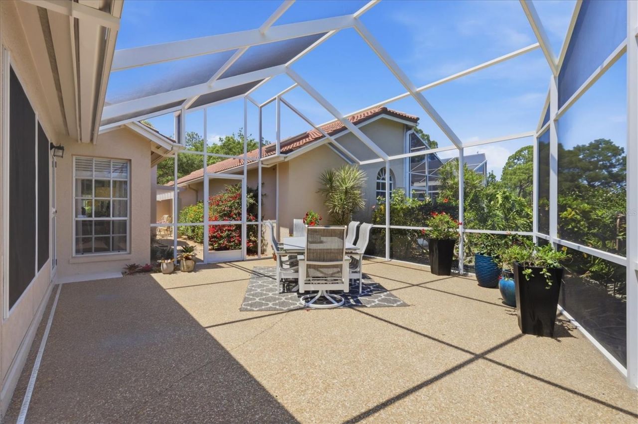 4068 Lyndhurst Court , Sarasota, FL 34235 Photo