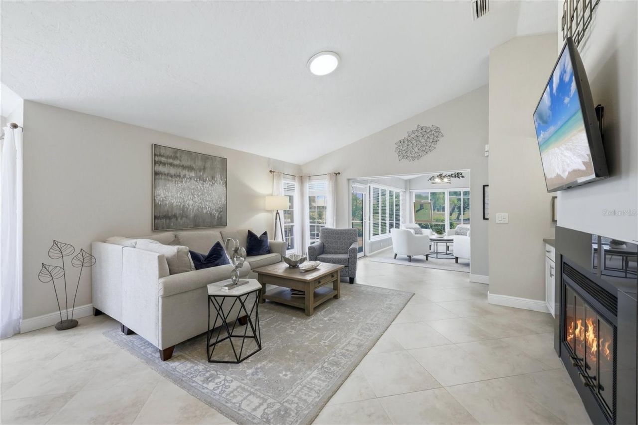 4068 Lyndhurst Court , Sarasota, FL 34235 Photo