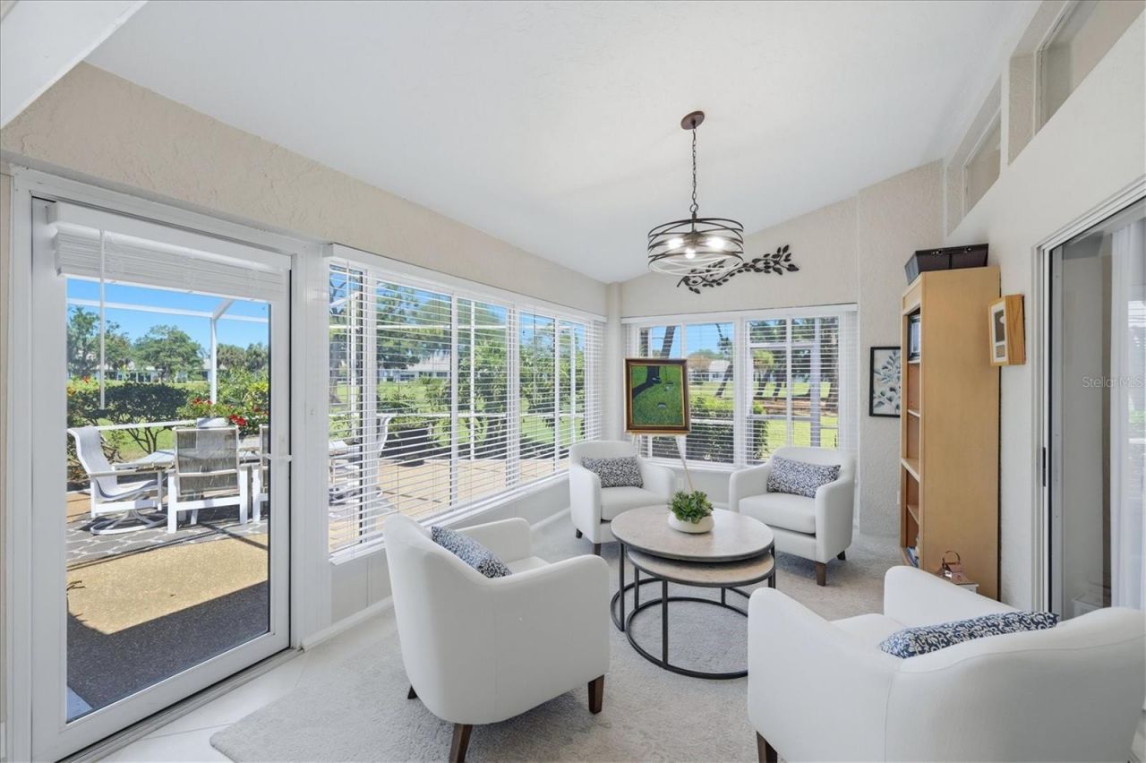 4068 Lyndhurst Court , Sarasota, FL 34235 Photo