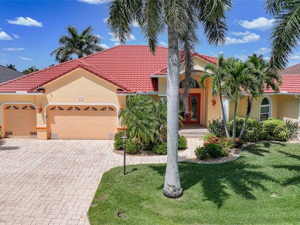 518 SAINT GIRONS COURT , PUNTA GORDA, FL 33950