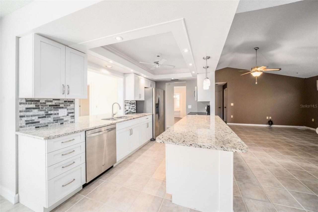 3162 E Village Drive , Venice, FL 34293 Photo