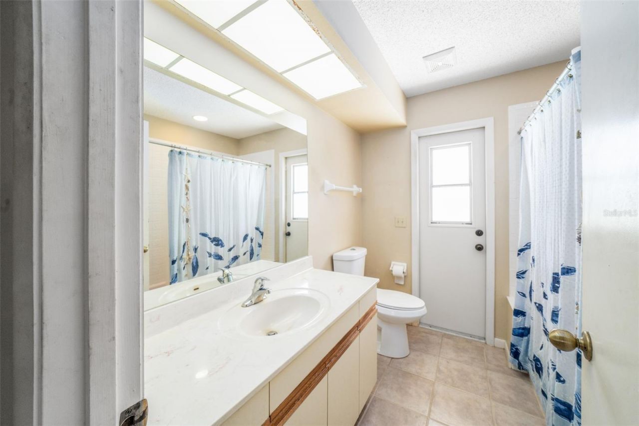 3162 E Village Drive , Venice, FL 34293 Photo