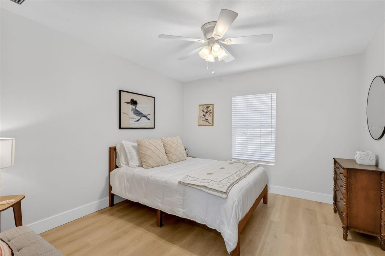 335 Vincent Drive , Mount Dora, FL 32757 Photo