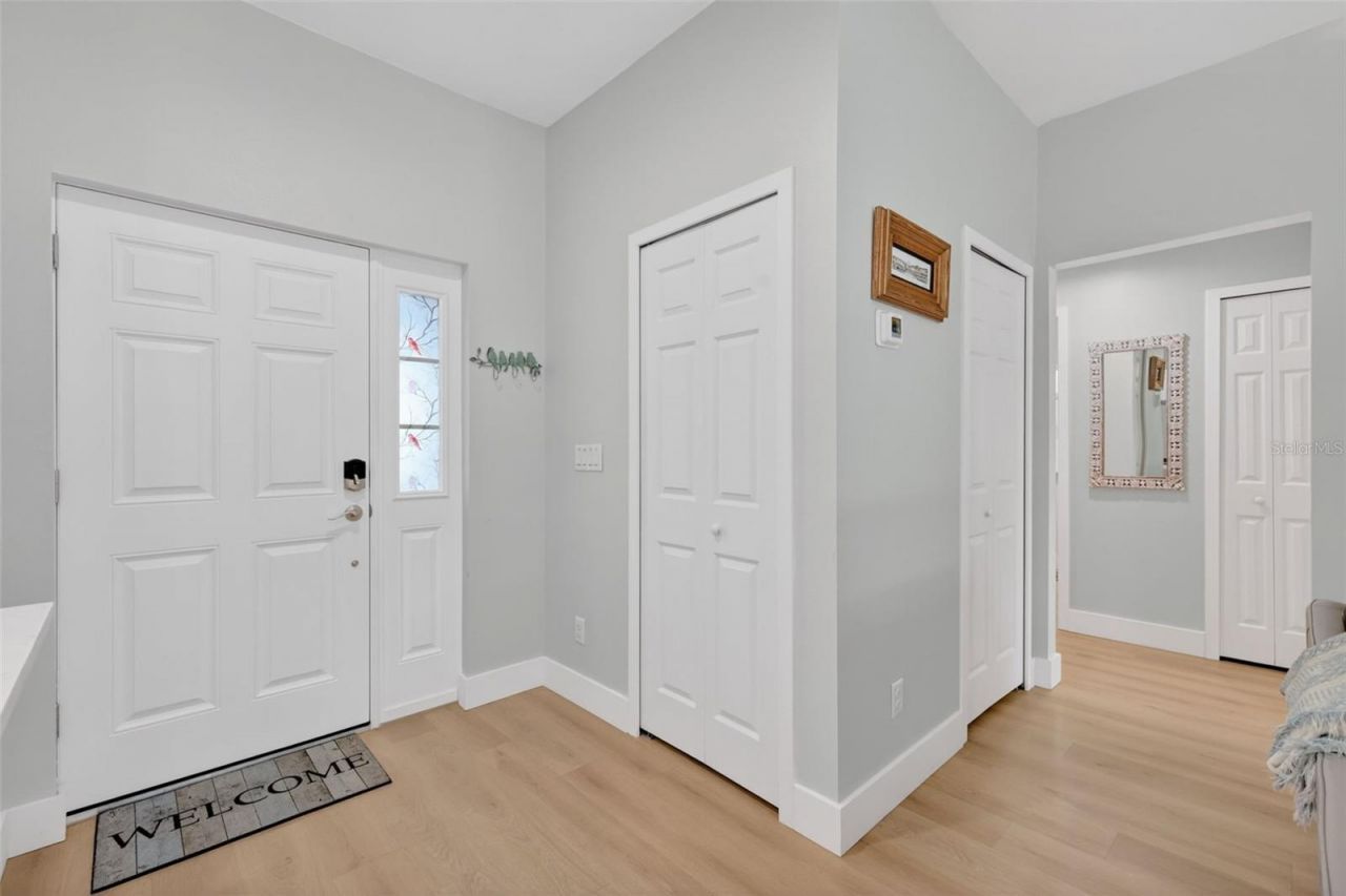 335 Vincent Drive , Mount Dora, FL 32757 Photo