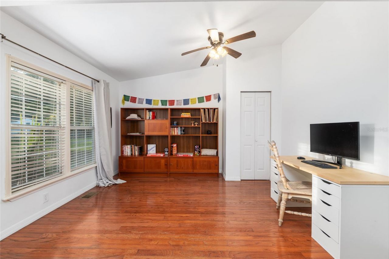 20361 1st Street, Mc Intosh, FL 32664 Photo