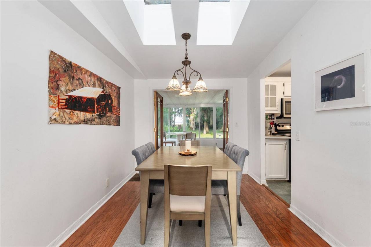 20361 1st Street, Mc Intosh, FL 32664 Photo