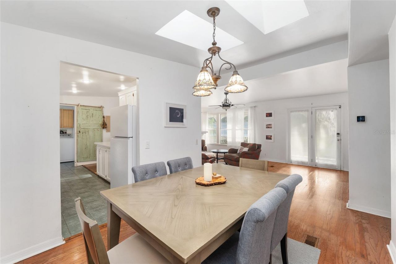 20361 1st Street, Mc Intosh, FL 32664 Photo