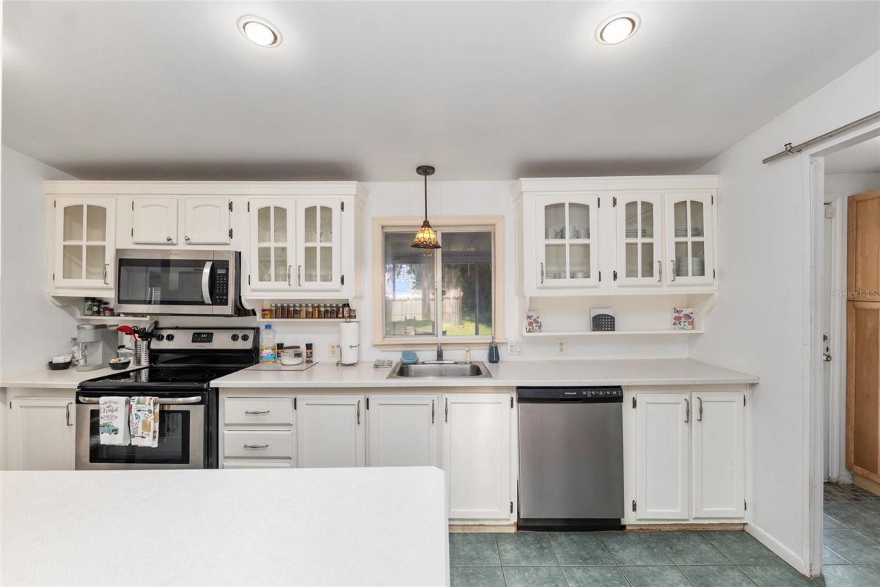 20361 1st Street, Mc Intosh, FL 32664 Photo