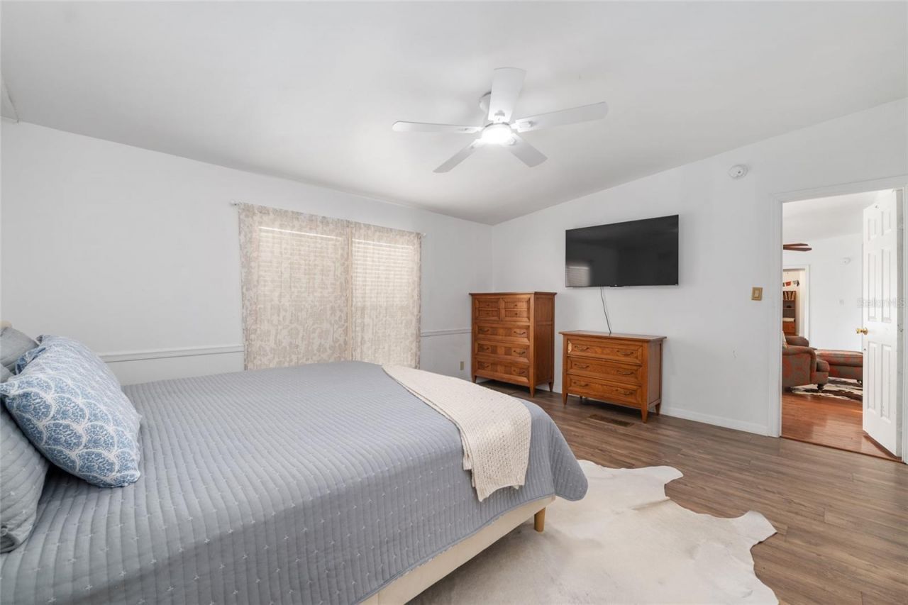 20361 1st Street, Mc Intosh, FL 32664 Photo