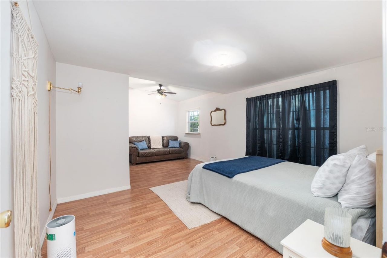 20361 1st Street, Mc Intosh, FL 32664 Photo