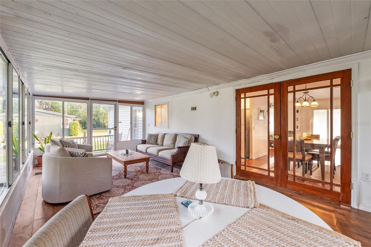 20361 1st Street, Mc Intosh, FL 32664 Photo