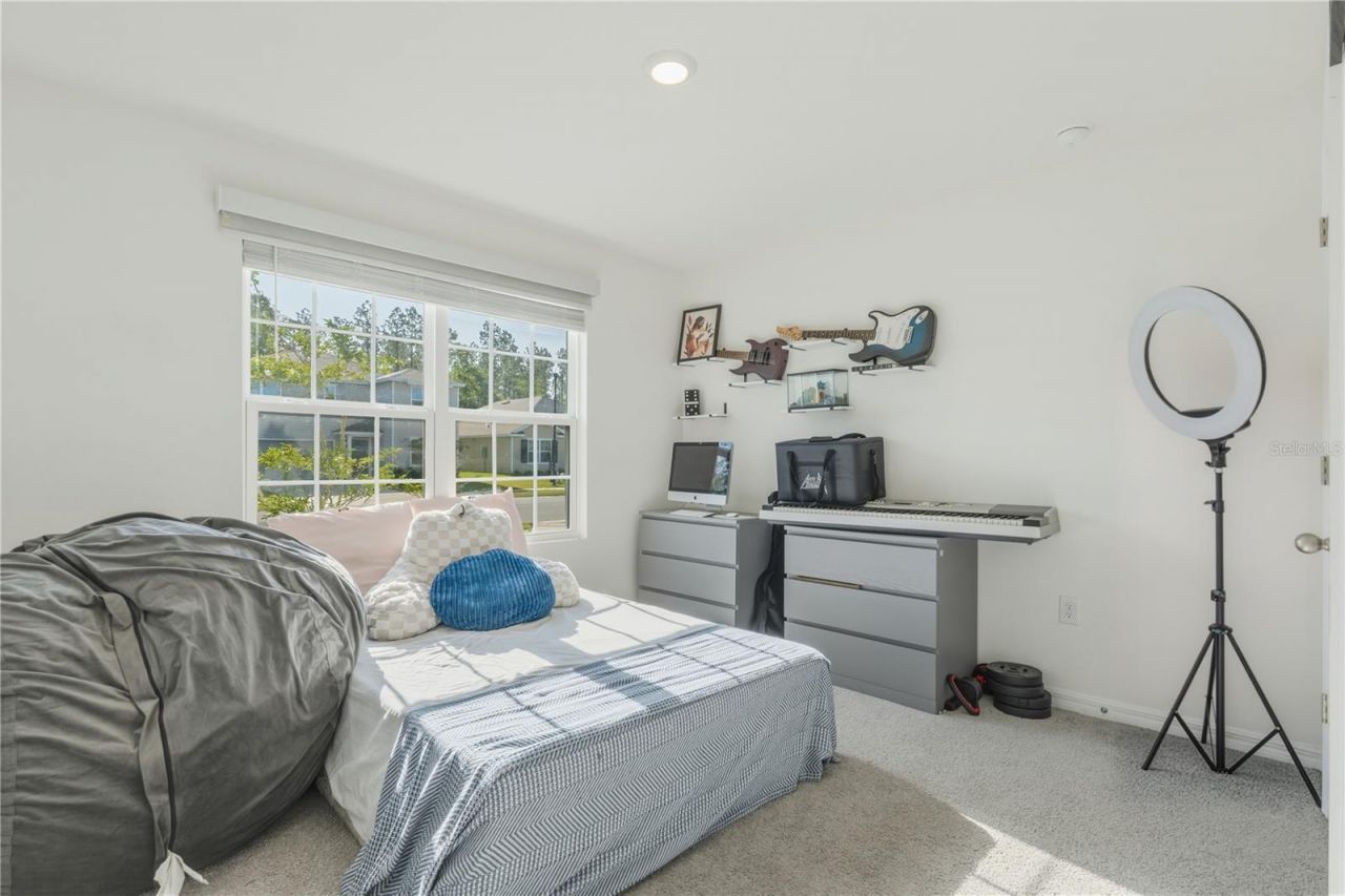 2114 NW 246th Terrace , Newberry, FL 32669 Photo