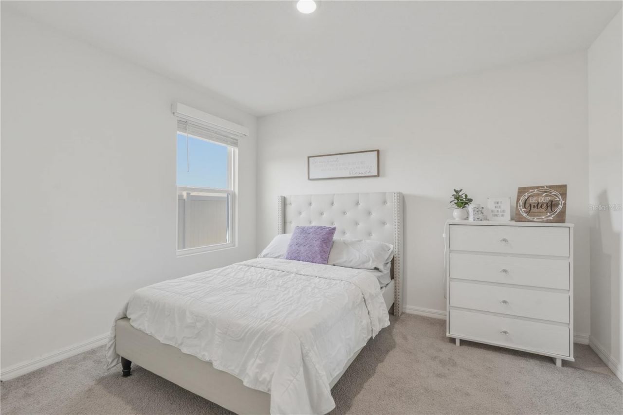 2114 NW 246th Terrace , Newberry, FL 32669 Photo