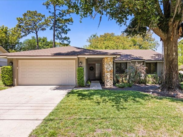 420 W WEKIVA TRAIL , LONGWOOD, FL 32779