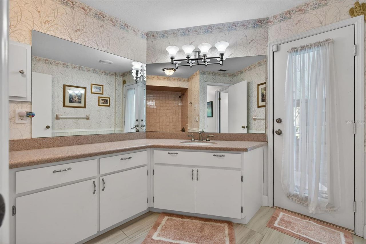 3783 W Birds Nest Drive, Beverly Hills, FL 34465 Photo