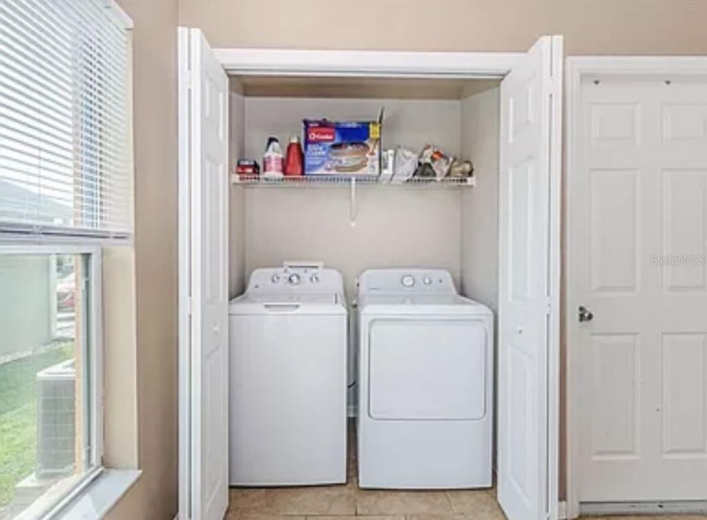 36035 Laguna Hills Circle , Zephyrhills, FL 33541 Photo