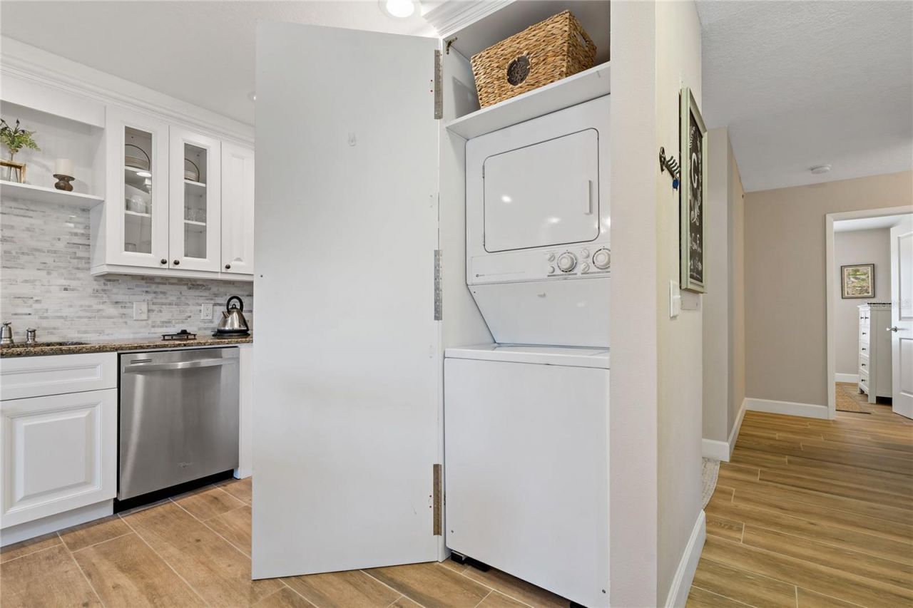 340 Moorings Cove Drive , Unit 3G, Tarpon Springs, FL 34689 Photo