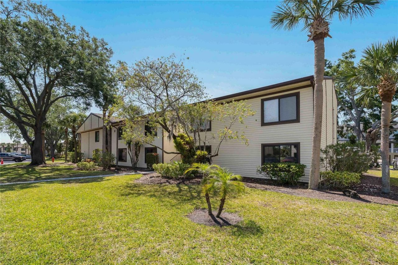 340 Moorings Cove Drive , Unit 3G, Tarpon Springs, FL 34689 Photo