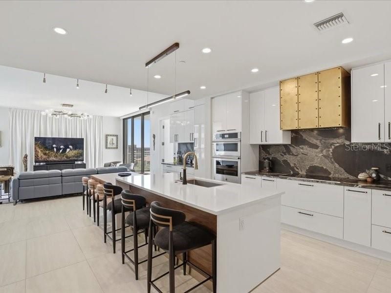 301 1st Street S, Unit 907, Saint Petersburg, FL 33701 Photo
