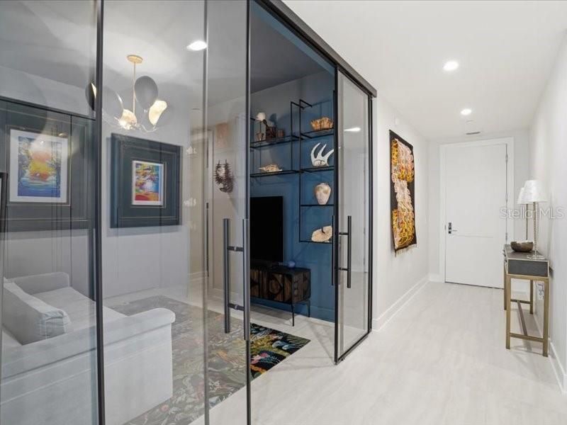 301 1st Street S, Unit 907, Saint Petersburg, FL 33701 Photo